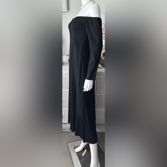 Reformation Ballari Off Shoulder Midi Dress Long Sleeves Black Color Size 4 NWT - Picture 6 of 10